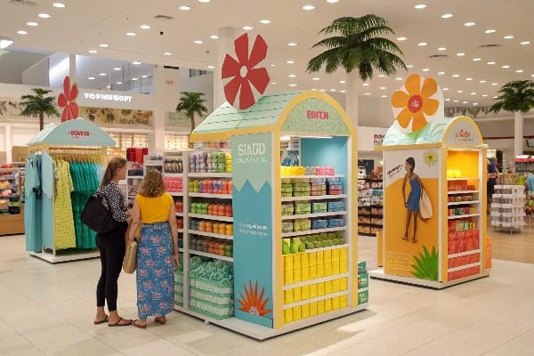 Tienda minorista con tema floral
