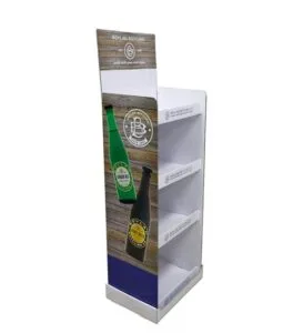 ソーダ販売用の素朴な木目調の美しい Boylan Bottling Co. ブランドを特徴とする 4 層のカスタム印刷された段ボール製フロア ディスプレイです。.