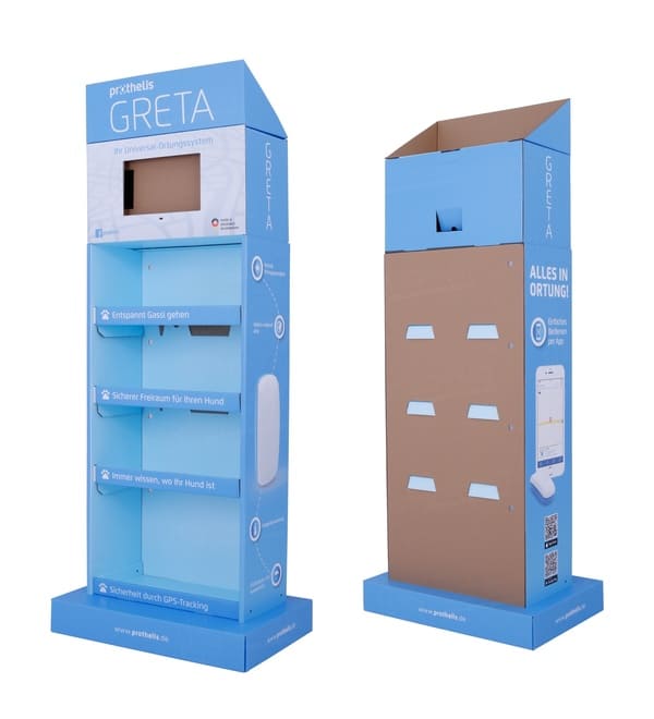 Вид спереди и сзади на изготовленный на заказ гофрированный торговый стенд с печатью, демонстрирующий конструкцию и задние графические панели.