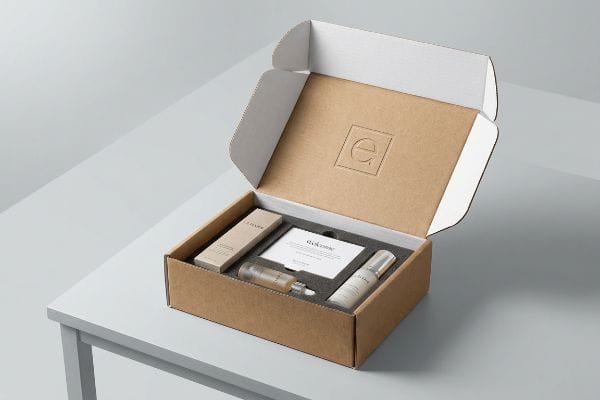 embossed e logo mailer