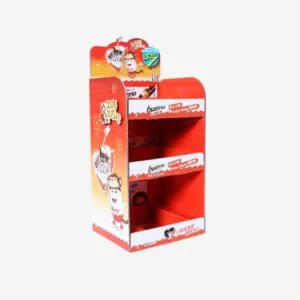 キンダーブエノの段ボール製ディスプレイ