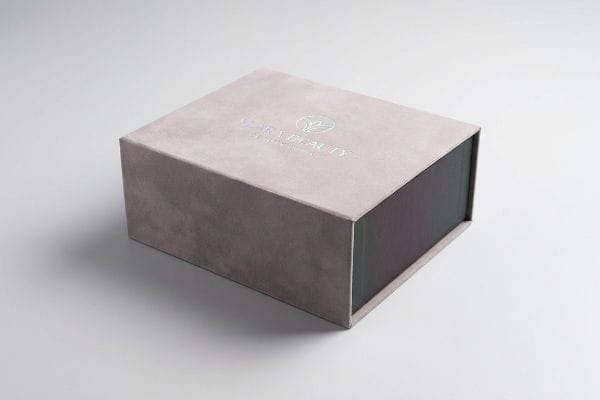 Cary Beauty Velvet Box Soft touch velvet beauty box featuring an iridescent Cary Beauty Collection logo, highlighting premium cosmetic packaging.